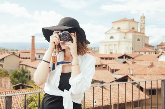 How to make a professional travel blog